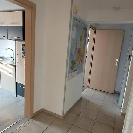 Monteurwohnung Fladerer-tinz Apartment Kleinhennersdorf